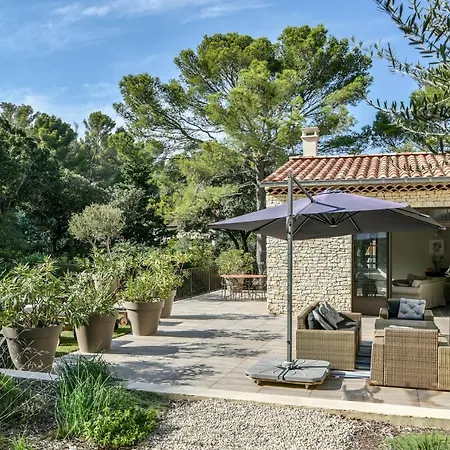 Dupont D'avignon Villa *